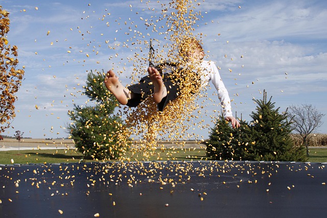 Trampolinen – den gave der holder hele året rundt